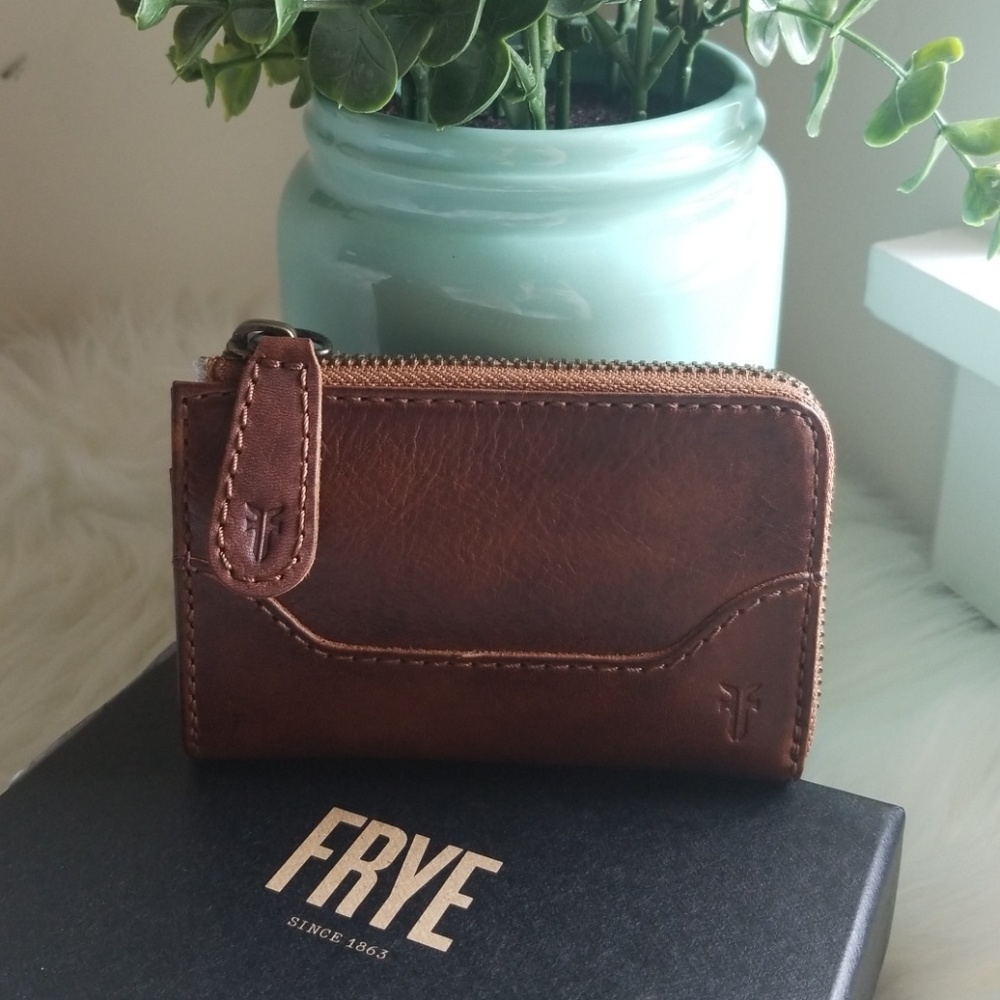 Frye Melissa Small Leather Zip Wallet - Picture 2 of 8